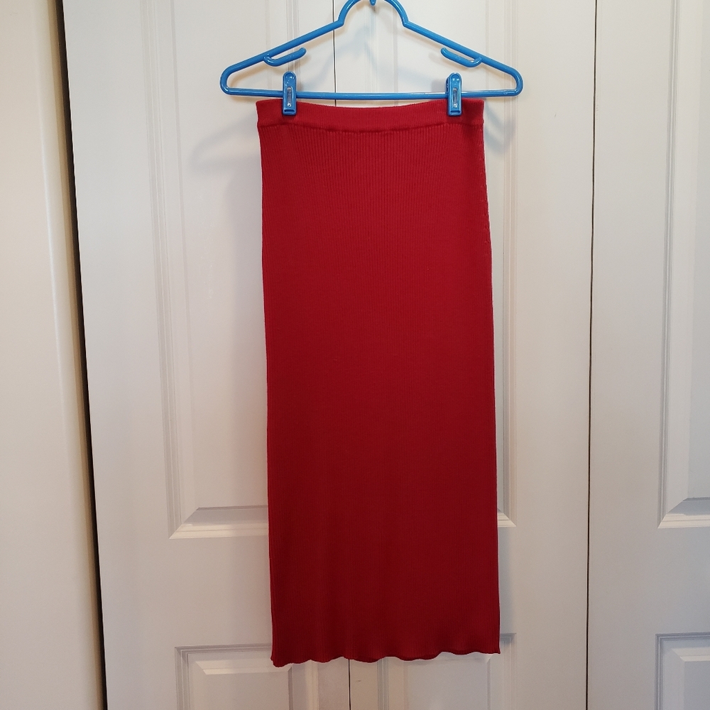 Foret De Framboise Red Sweater Skirt Size M